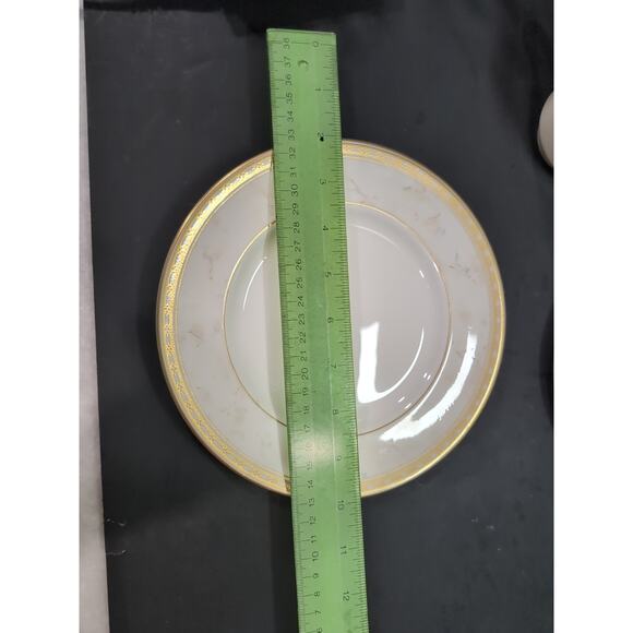 Royal Doulton Cotillion Set, Cream & Marble Border Gold Trim, 5 Piece Collection - Picture 7 of 10